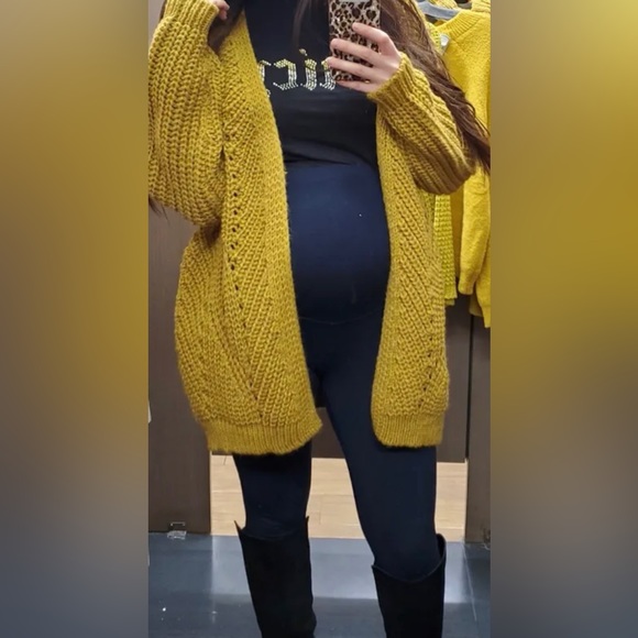 Medium Yellow jacket - Picture 1 of 10